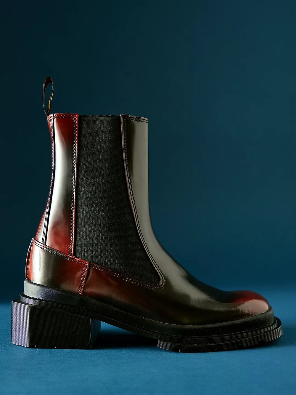 Dr. Martens Maybole Chelsea Boots